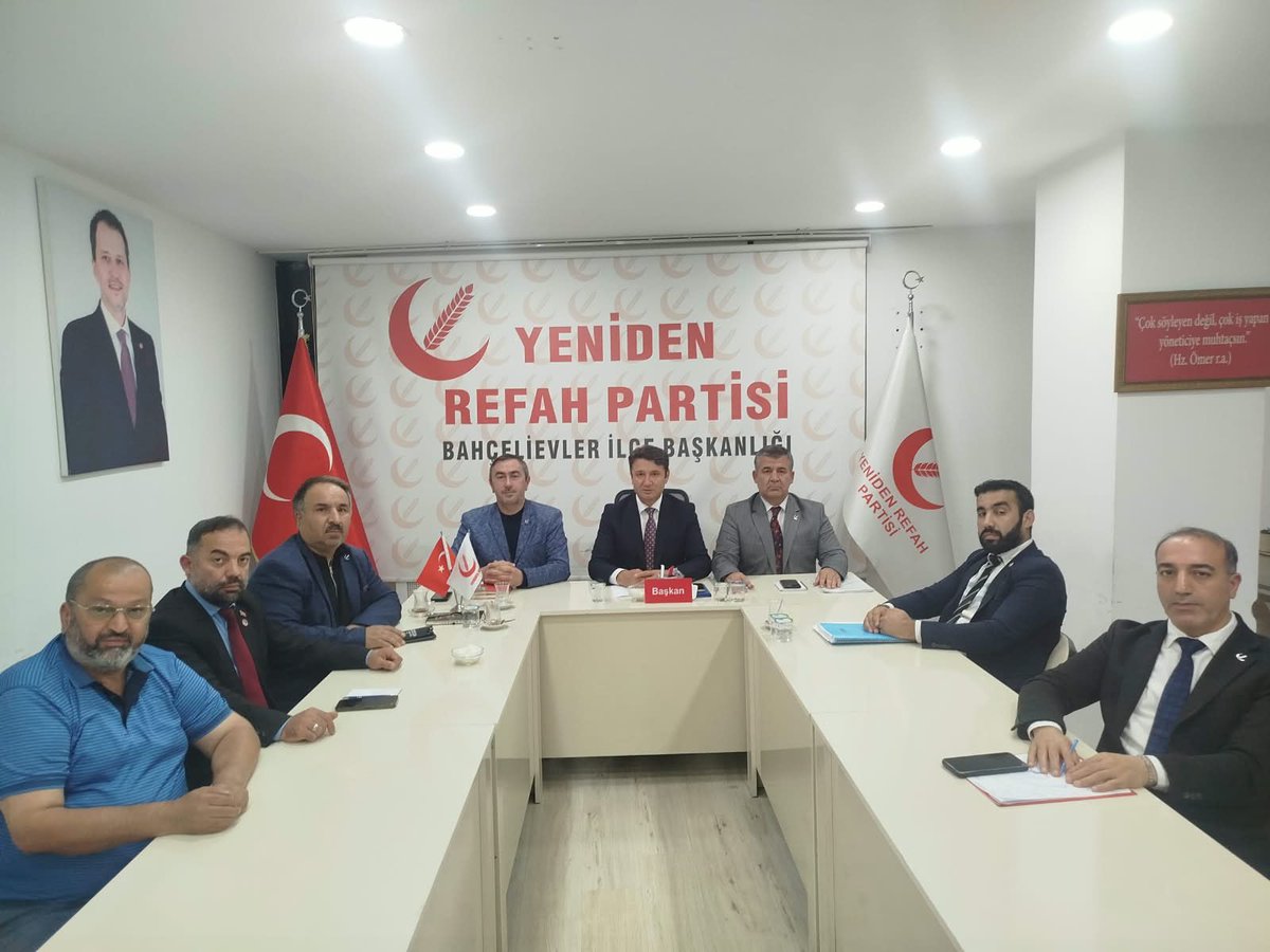 MurattTASYUREK's tweet photo. Bahçelievler Haftalık Yönetim Kurulu toplantımıza katılım sağladık. 
Yürütülen çalışmalar hakkında değerlendirmelerde bulunduk. 

Alınan kararların hayırlara vesile olmasını dilerim.
@rpyemretasci https://t.co/C063n421kR