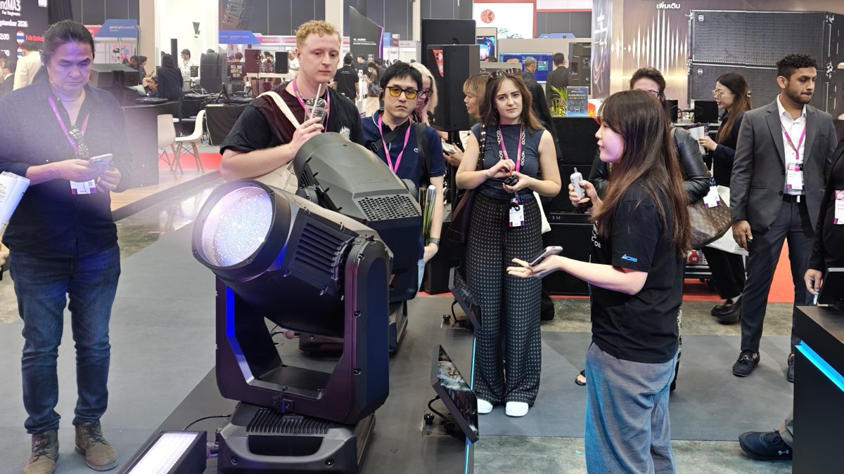 acme_lighting's tweet photo. DAY ONE AT #PLSB2026 IS A WRAP!
What a start in #Bangkok! From live demonstrations to inspiring conversations and new connections, #BoothE24 has been buzzing with energy throughout the day.
And we’re just getting started. Two more days to explore ACME’s latest innovations. https://t.co/5iWR9FEgpo