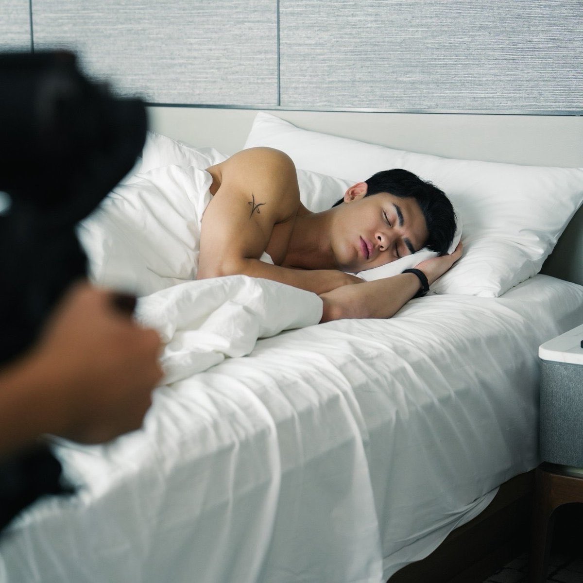 hyunnebunnie's tweet photo. Oke jadi nanti kita bisa liat 4 tattoo di badan Joss-EHH ZACK MAKSUDNYAA.
Believe, tattoo matahari, tattoo yg di bawah ketek(?), sama tattoo yang ini🤤🤤

SEKALIAN TATTOO SEBADAN AJA GAK SIH BANG ZACK

#RoundOneSeries
#JossWayar  #JossGawin https://t.co/rw4rofdhyF