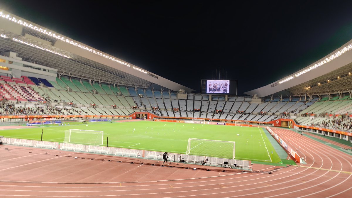 773_uuu's tweet photo. アジア大会サッカー観に来た⚽️ https://t.co/CxxP7Sys79
