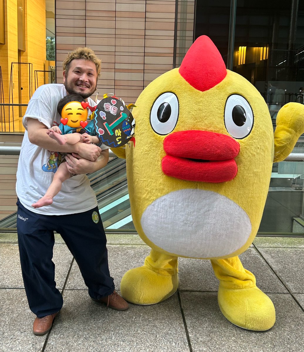 GAib87rXcpLQ9Xr's tweet photo. そらジローの隣ゲトれた！ https://t.co/4lSgv2bQkU