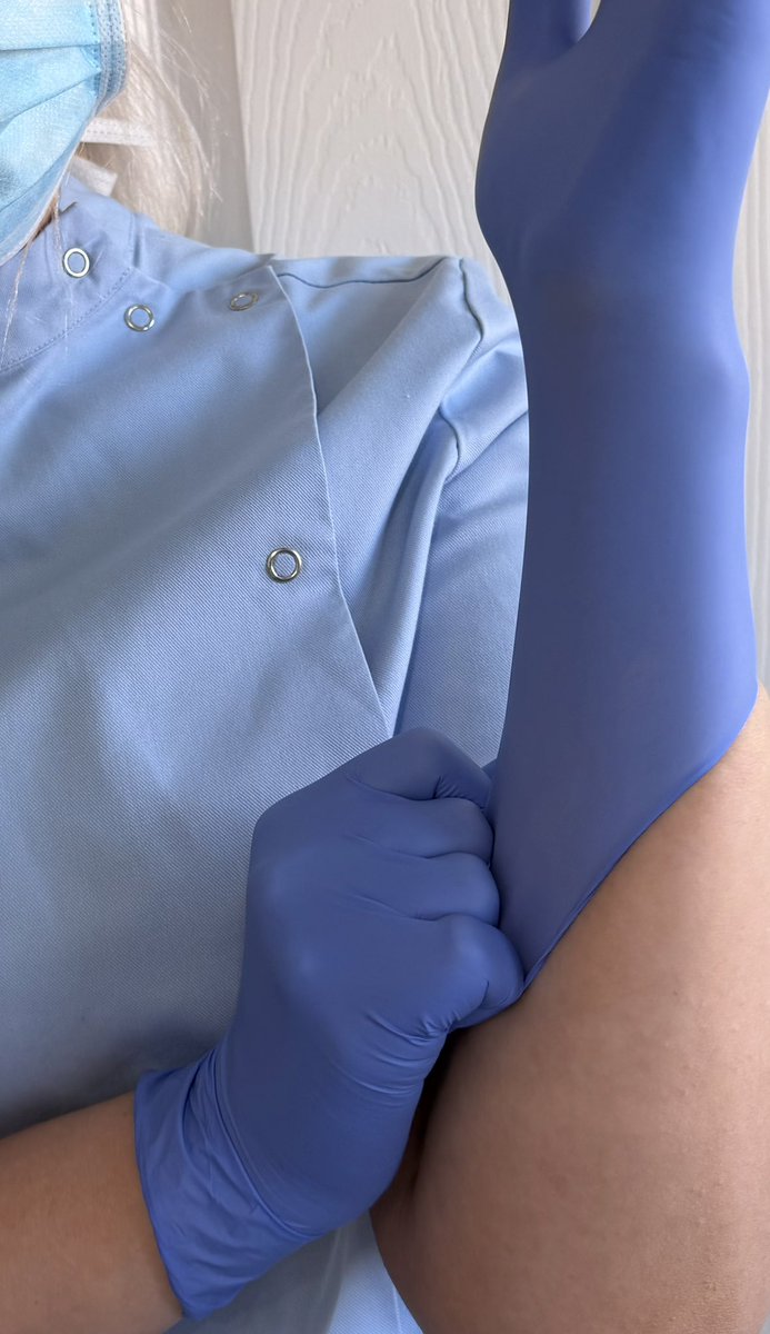 DentalFet_Duo's tweet photo. Do these gloves look tight enough for you? 🦷 https://t.co/B7kFwjNZia