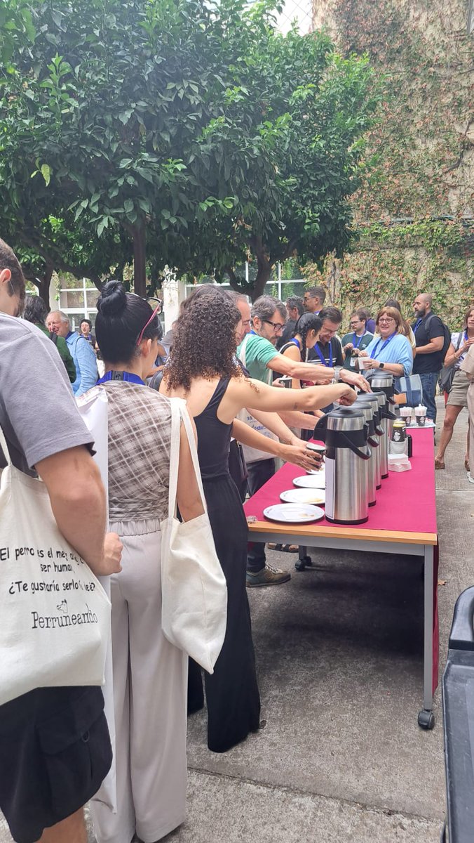 sepc2026's tweet photo. ☕️ We’re now enjoying our coffee break!

And coming up next: our official congress photo 📸 
A great opportunity to meet new people, connect and get to know fellow researchers!
#SEPC2026 https://t.co/4EhVnqMvim