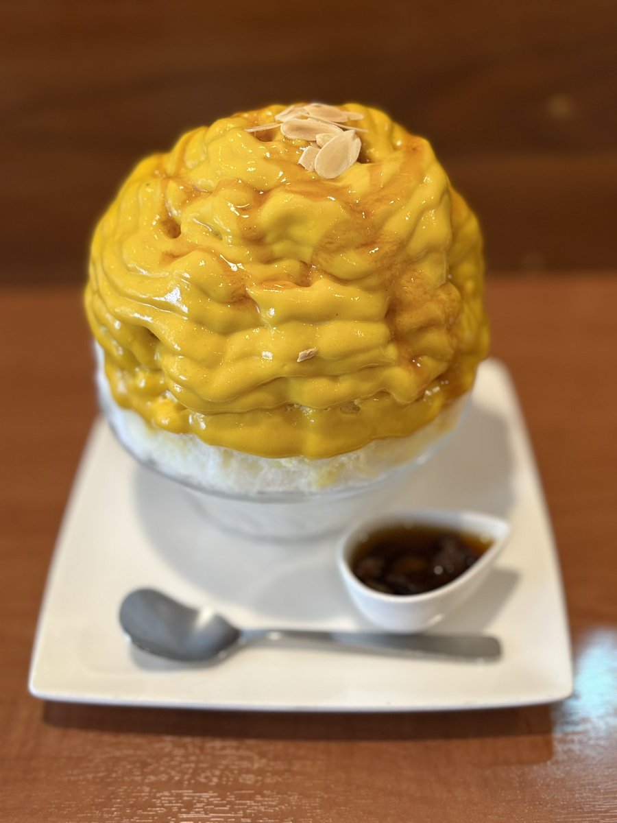 chige361's tweet photo. 青りんごみるくにラッシー、桃にホイップクリーム、かぼちゃみるくにラムレーズン https://t.co/mjxqMI3Peq