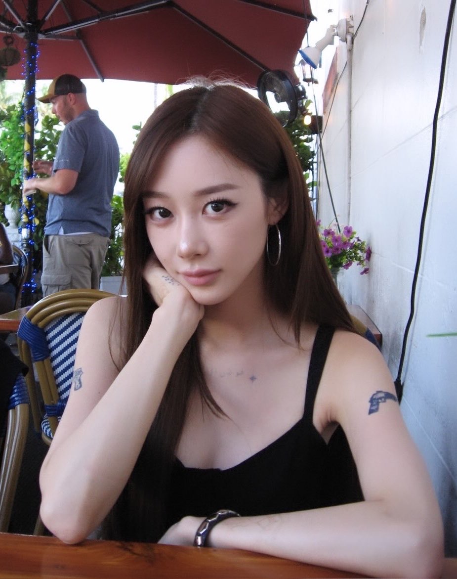chaenglovesus's tweet photo. https://t.co/WkPZZtKUTQ