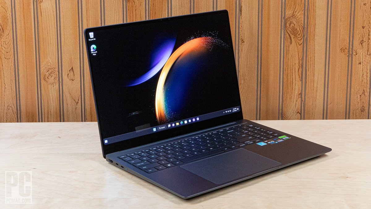 kays_wacho's tweet photo. Help me choose the best laptop for my photo and video editing workflow:

Samsung Galaxy Book3 Ultra vs. MacBook Pro M3.

Which one would you pick for a professional creator workflow? 👀 https://t.co/7jgtQxN6az