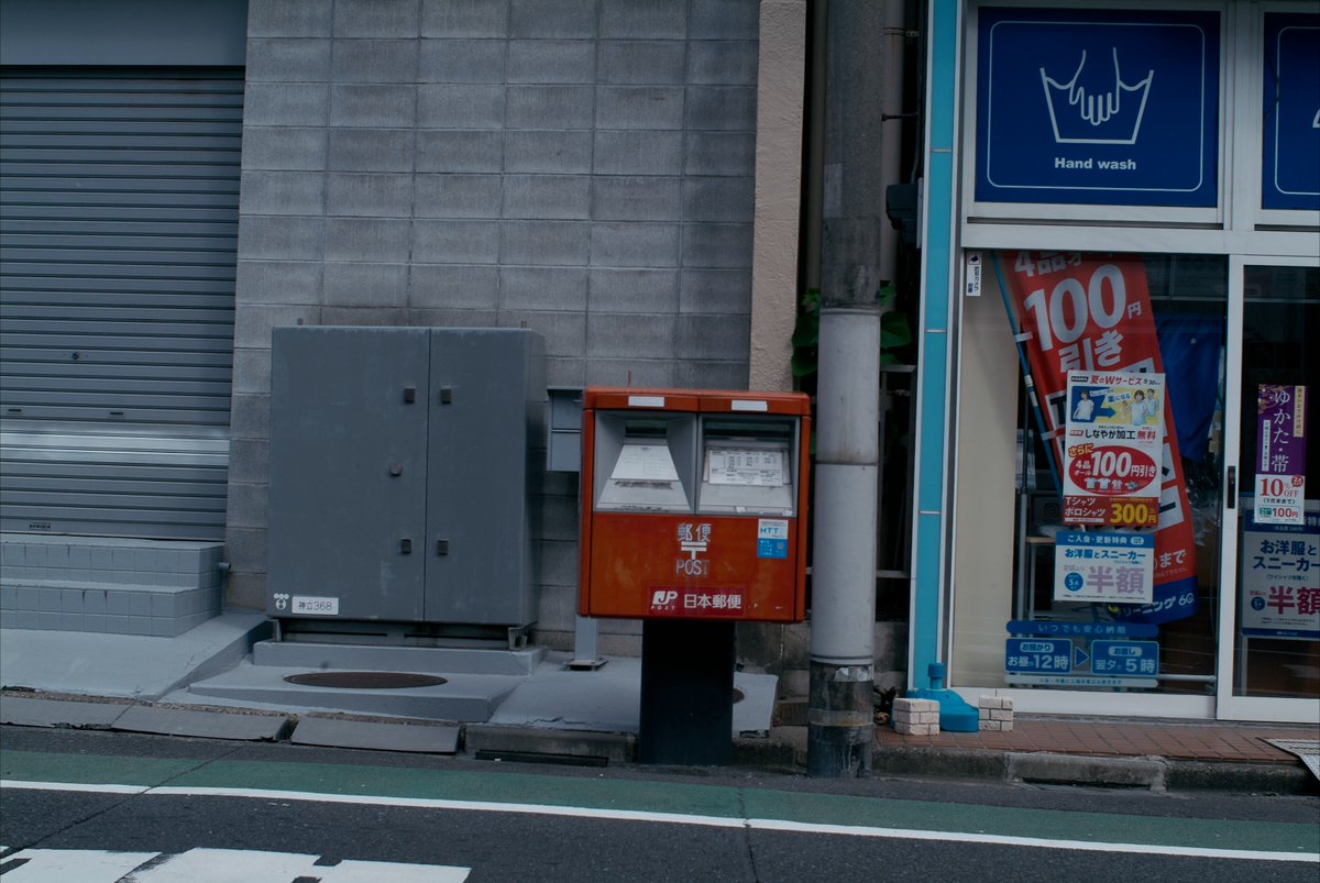 zndmt_filmzk's tweet photo. 早朝の代官山
#finepix https://t.co/wy8S6aUaDj