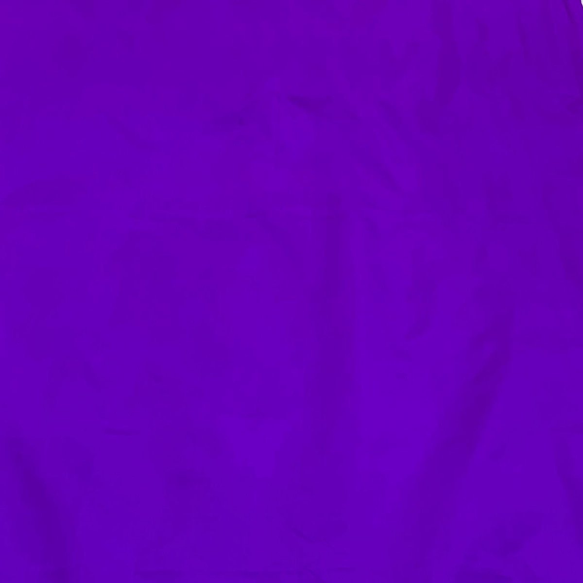 Rossy_winget's tweet photo. What these two colors remind you of?? https://t.co/Zp1oNp2o48