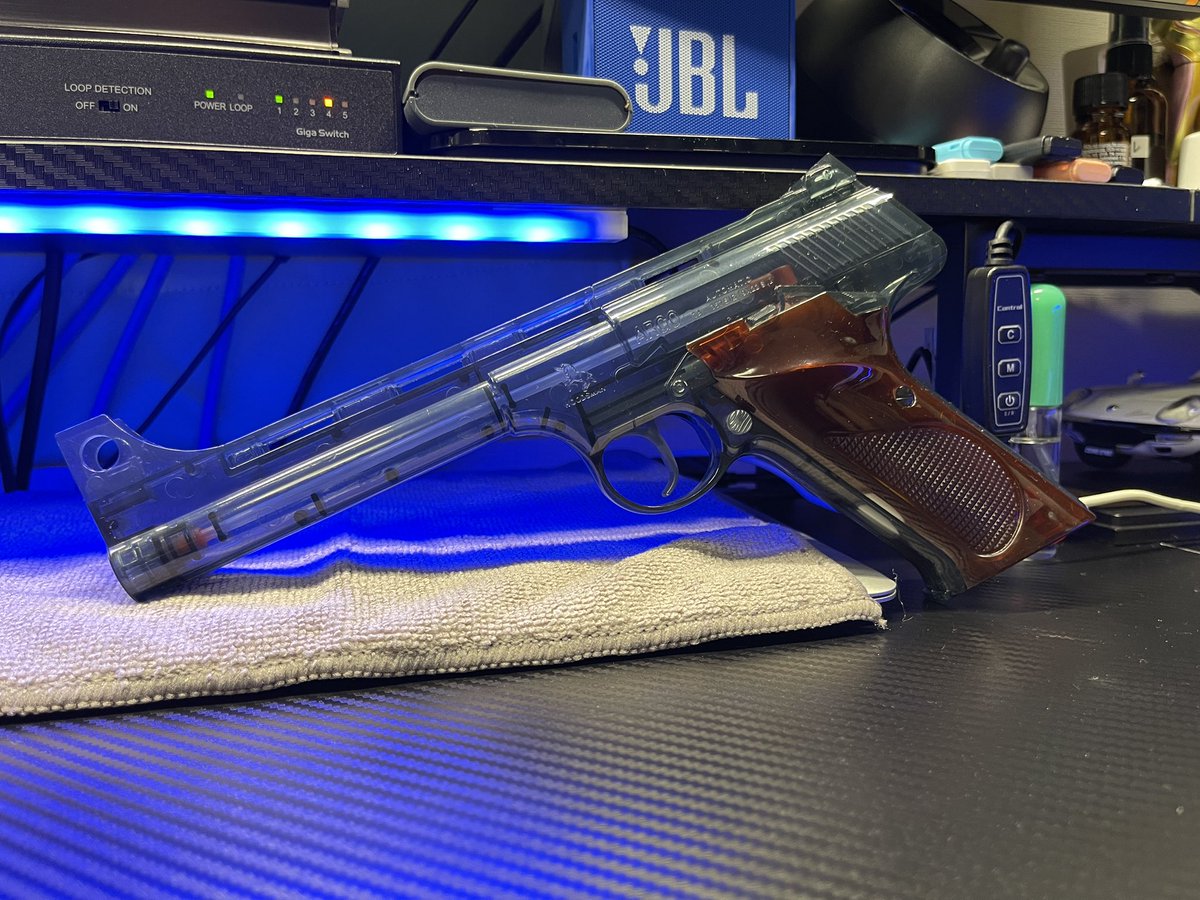 masami_isg's tweet photo. みなさん、本日もお疲れさまでした

水鉄砲🔫 https://t.co/Wij7qlJBgo