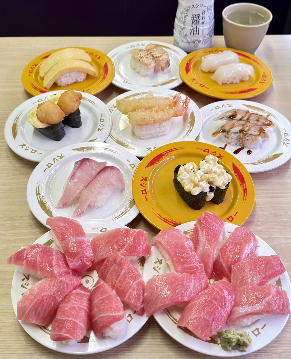FIRE60028219's tweet photo. 38歳独身男性の夕食は

スシローです🥲🍣✨
（税込2,690円）

10月13日（火）まで
大トロ1貫税込110円です😱🐟🐟🐟✨ https://t.co/Yy0dCeIXAc