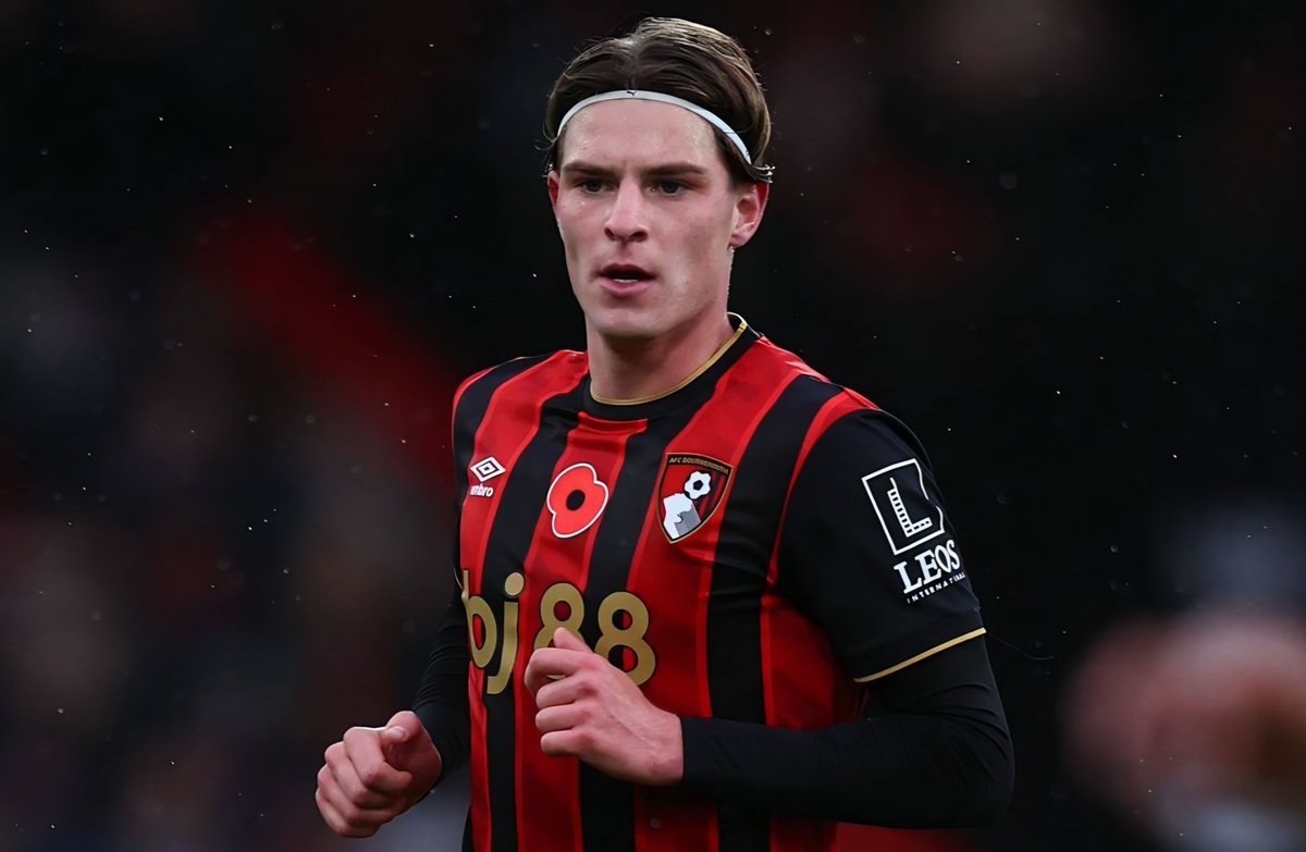 TheBlueDodger's tweet photo. 🚨 Bournemouth are not willing to entertain offers for Alex Scott during the January transfer window.

Chelsea remain keen to sign a midfielder after seeing a £64m bid for Scott rejected during the summer.

(@NizaarKinsella &amp; @SamiMokbel_BBC) #CFC https://t.co/Bz9BDCbKFc