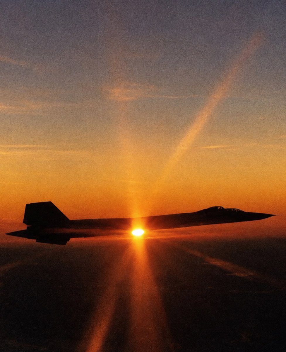 xAviation's tweet photo. Nature is healing! NASA has contacted former SR-71 blackbird personnel to help them get the only remaining frame back in the air. -Aviation Week https://t.co/lchhCqYIWf