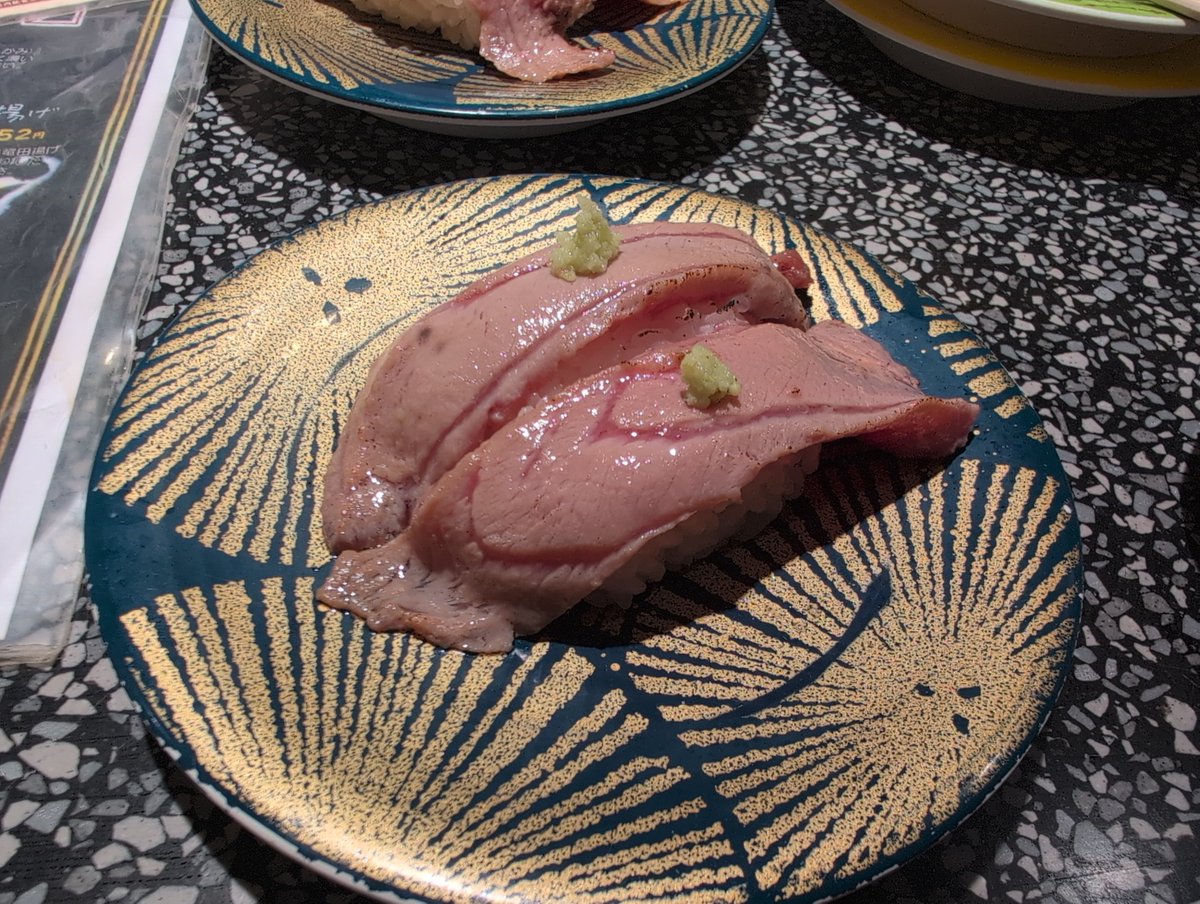 sapbeerlove's tweet photo. お寿司でビール
マグロがウマいね〜

回転寿司根室花まる https://t.co/UBGiG9racl