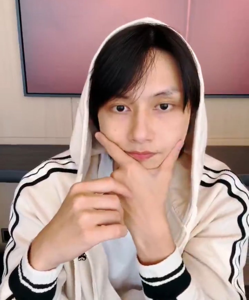 sounds_of_cheol's tweet photo. junhui 🤍 https://t.co/2FUyveZiaP