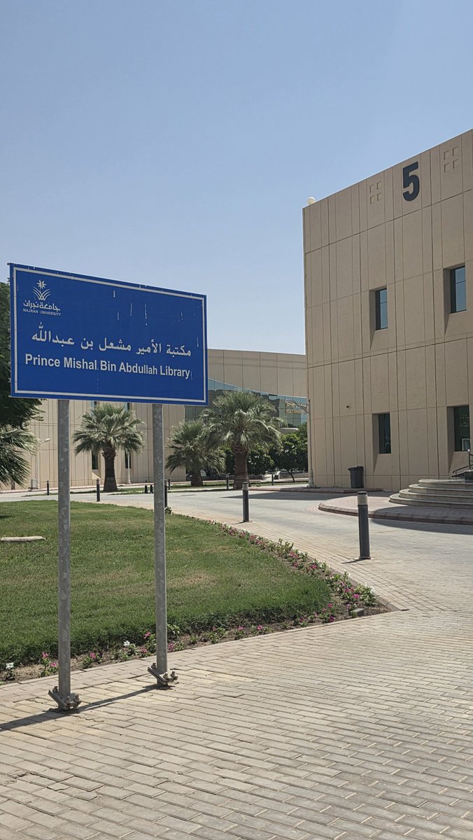 3il8li's tweet photo. ورشة AI × Marketing
حين يلتقي التسوق بالذكاء الاصطناعي 🤖
الشكر للناديين والمساهمين على القيام بالورشة 🙏🏻
@AICLUB_NU @_MECNU https://t.co/W9u6dLYDrg