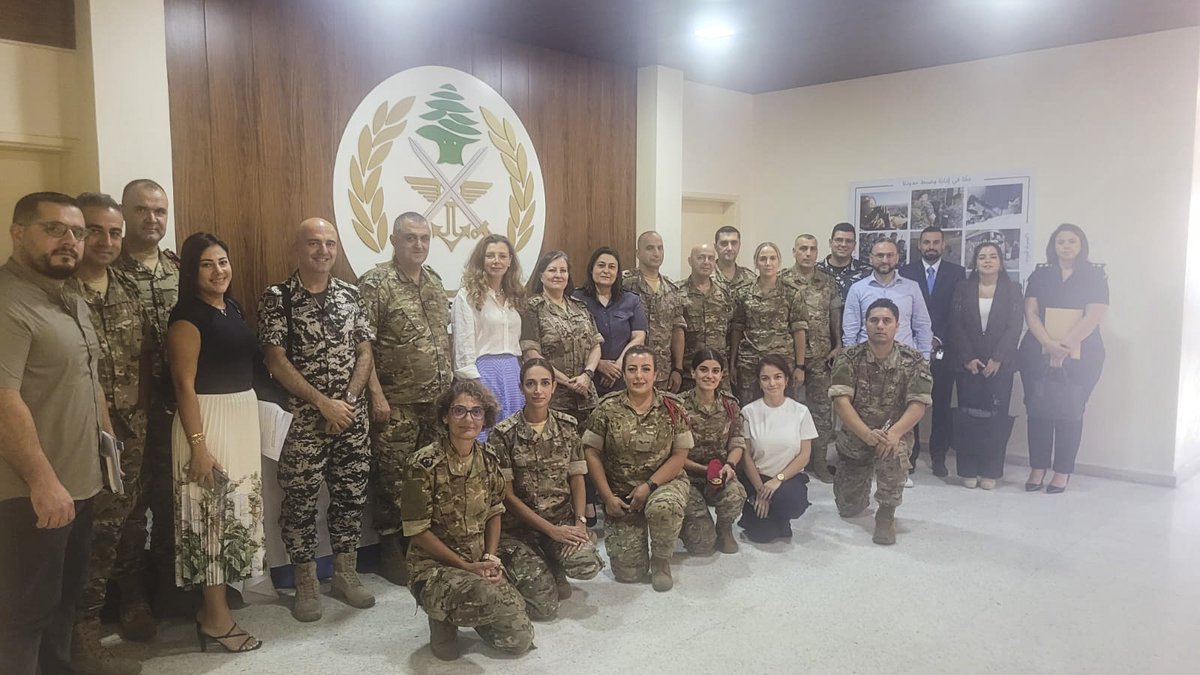 unwomenlebanon's tweet photo. Stronger coordination. Safer institutions. W/ support from @NorwayinLeb_Syr &amp; @UN_Women, the Gender Department @LebarmyOfficial brought 2gether @LebISF &amp; @DGSGLB for an exchange to strengthen cooperation on preventing &amp; responding to sexual harassment &amp; domestic violence. #EndVAW https://t.co/QWGc1UP5Yw