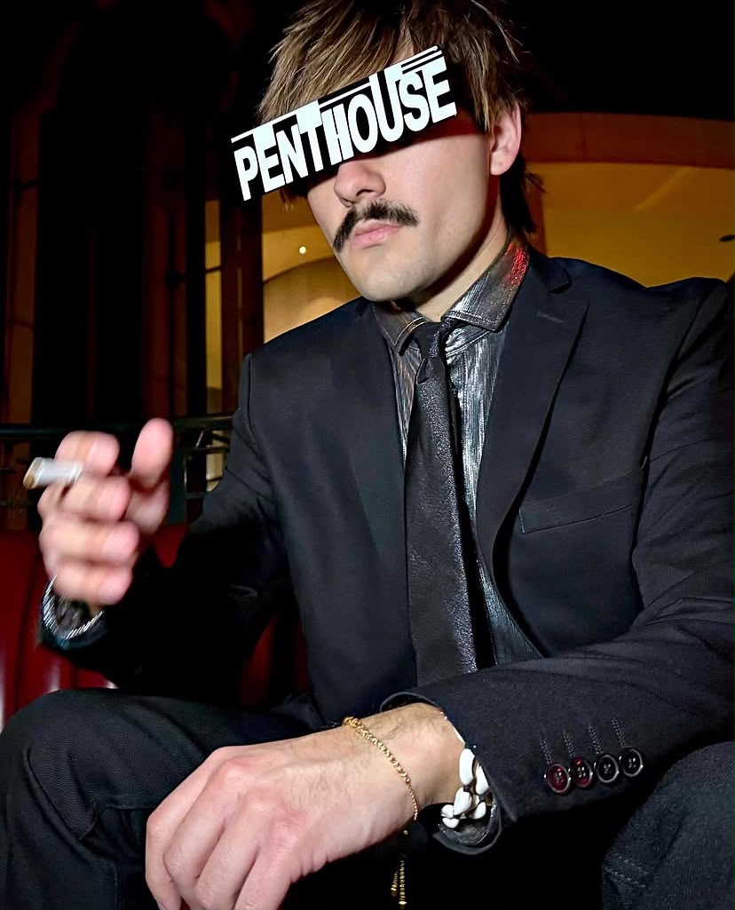 MichaelMedranBr's tweet photo. Após 2 anos, Michael apresentou sua segunda era com o álbum, THE PENTHOUSE, dando continuidade ao universo que vem construindo através de sua música, estética e performances.

(6/7) https://t.co/FFmcnmcXBw