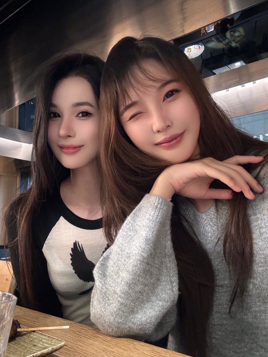bztgret290's tweet photo. Even a reckless (滥) act can’t dim our friendship—you’re my dependable buddy, Hao (郝), and no awkward word can stop us from chatting! https://t.co/uRdJZcqybr