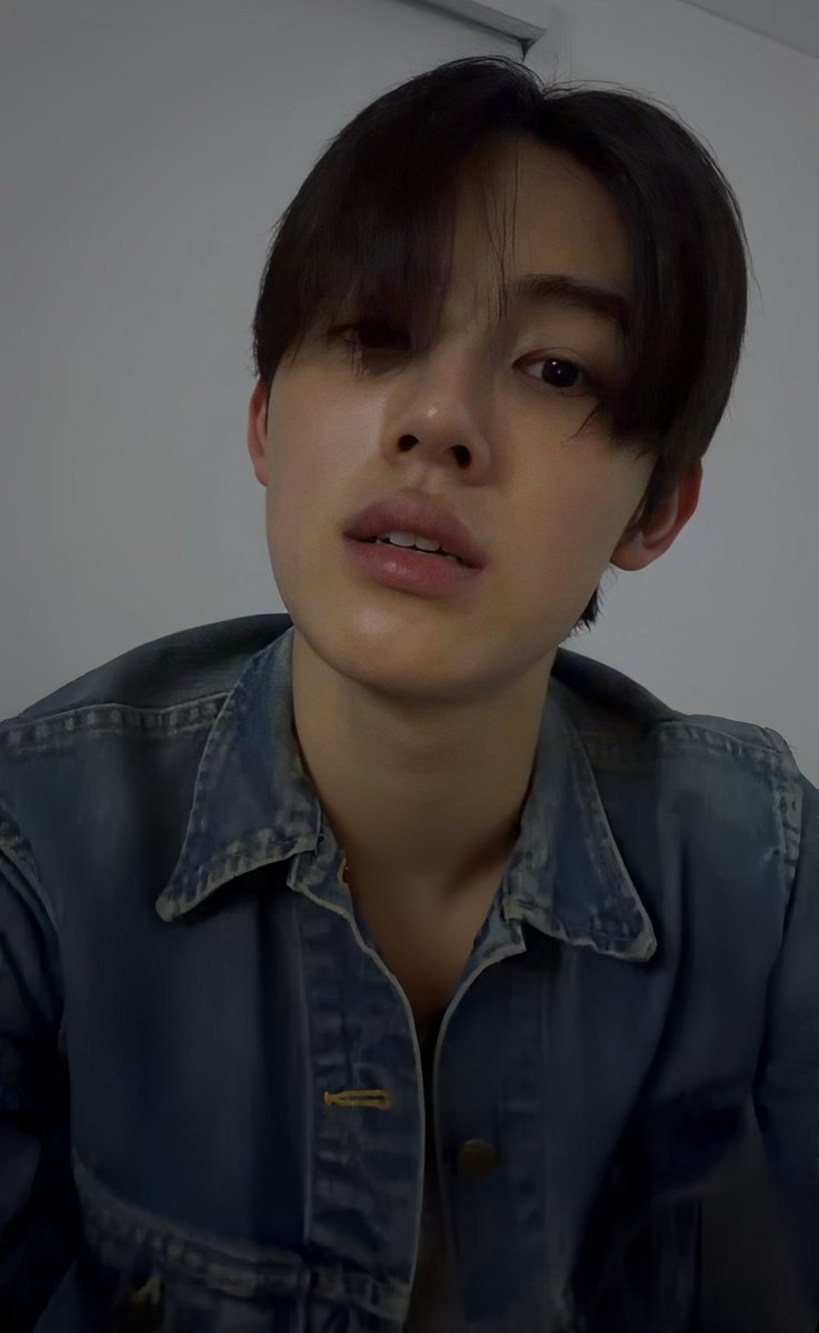 eomsfully's tweet photo. #SEONGHYEON #성현 https://t.co/IKqmqxZwAE