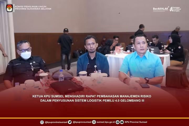 kpusumsel's tweet photo. #Temanpemilih Ketua KPU Provinsi Sumatera Selatan, Andika Pranata Jaya menghadiri rapat pembahasan manajemen risiko dalam penyusunan sistem logistik Pemilu 4.0 Gelombang III, Rabu (30/9/2026).

#KPUMelayani https://t.co/7KG0YZhzcI
