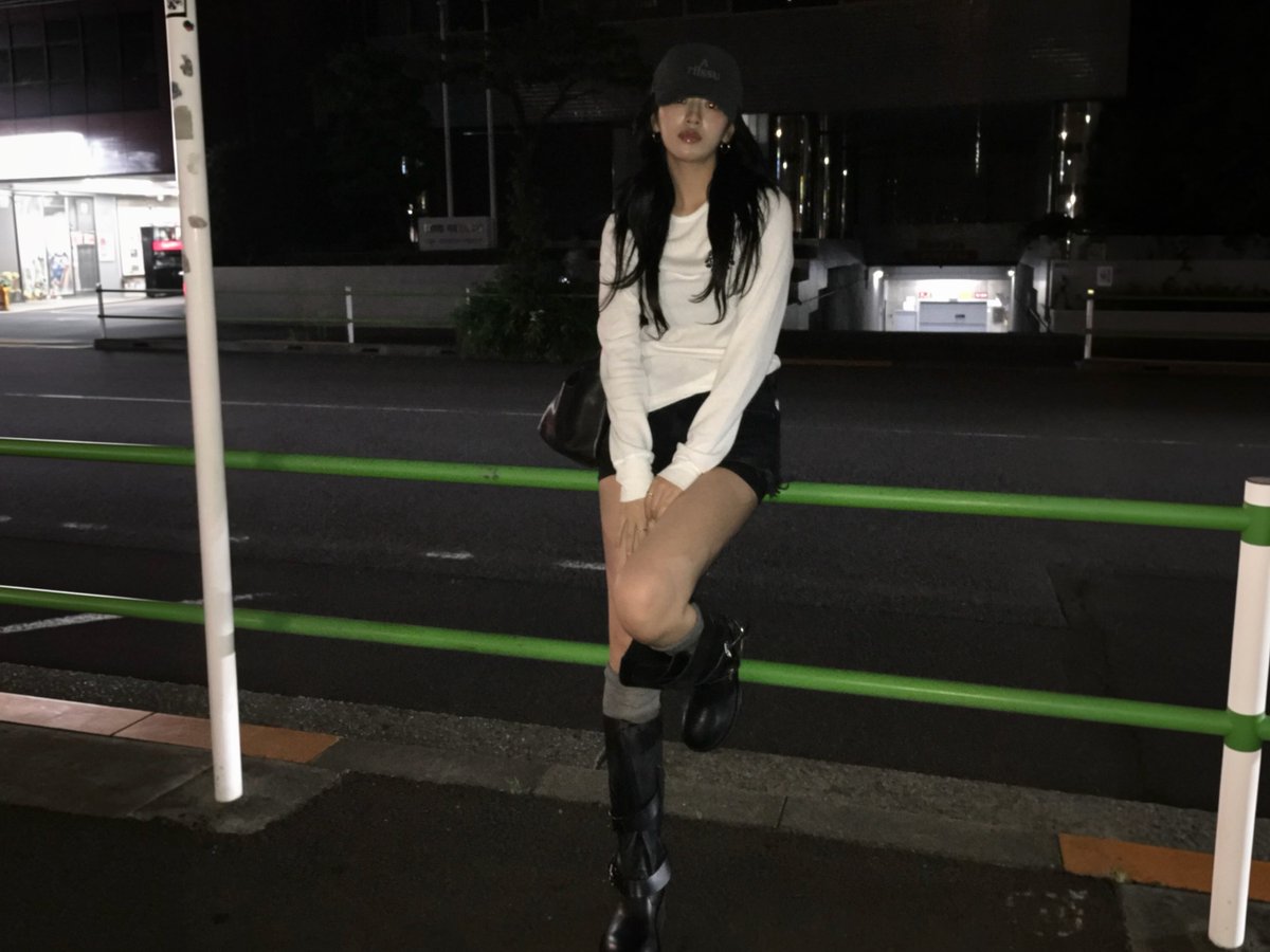 ayjpix's tweet photo. #ANYUJIN Instagram update (3) https://t.co/ynMghfBKz8
