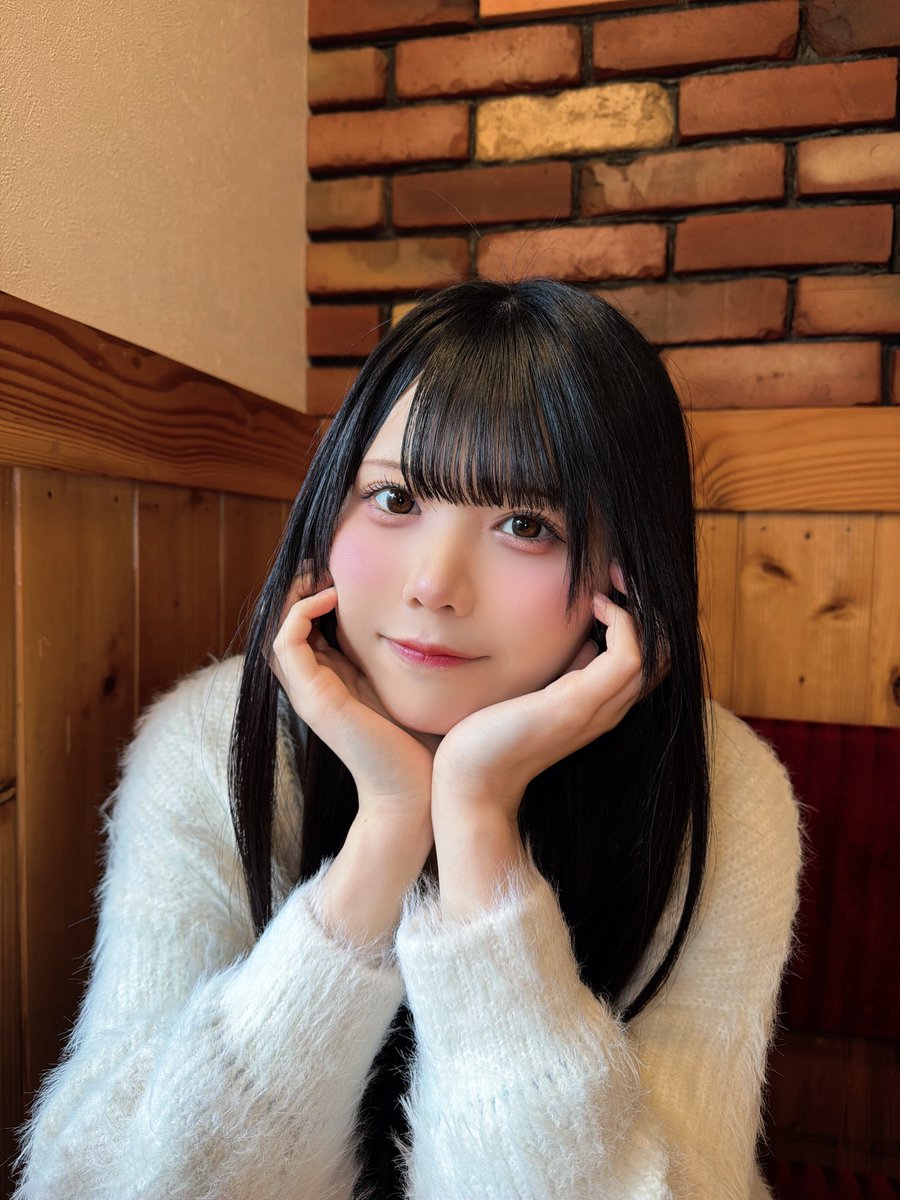 miu______000's tweet photo. 今の季節が一番すき https://t.co/8M54YZ1Nqt