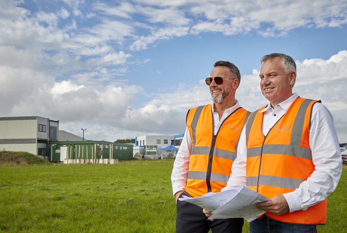 IntegraBuild's tweet photo. We’ve got some big plans for our site in Paull. Plans have been approved to expand our headquarters by around a third.

Read more about it here: https://t.co/ComIk3bZrb https://t.co/MwHlem3DO7