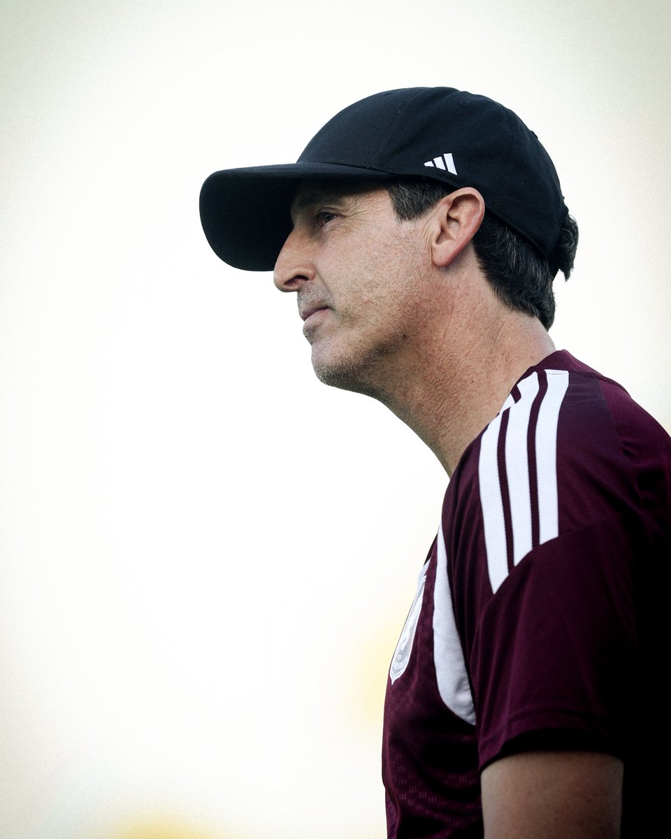 AstonVilla's tweet photo. Session 1️⃣ in Spain 🫡 https://t.co/KQoHSE2poE