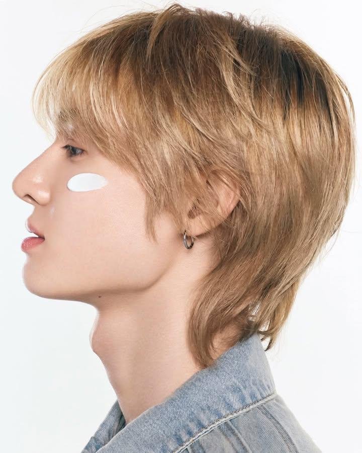 cortis_zip's tweet photo. HD version of cortis' torriden side profile pics omg??? THEIR VISUALS ARE CRAZYYY https://t.co/GUeShf5iZm