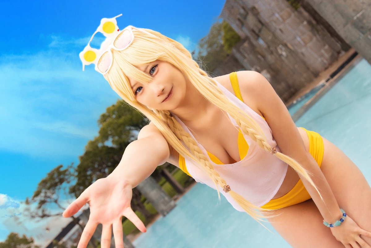 so_what_sup's tweet photo. ※コスプレ
勝利の女神:NIKKE
トーブ:サンブレイズ

生存者様ー！こっちですよー！

photo:シュウさん
#NIKKEcosplay
#太陽どこや太陽が丘プール https://t.co/yhXAoopIKu
