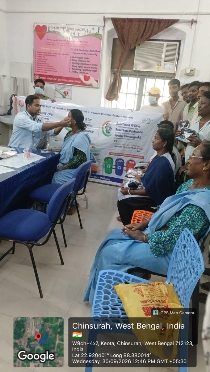 drmhowrah's tweet photo. 🩺🌿 Swachhata Hi Seva in Action!

Howrah Division, Eastern Railway conducted a Health Check-up Camp at Bandel Colony, promoting health, well-being and a safe environment for railway staff and their families. 🚆🇮🇳

#SwachhataHiSeva #HowrahDivision #EasternRailway #HealthAndWellbeing #SwachhBharat