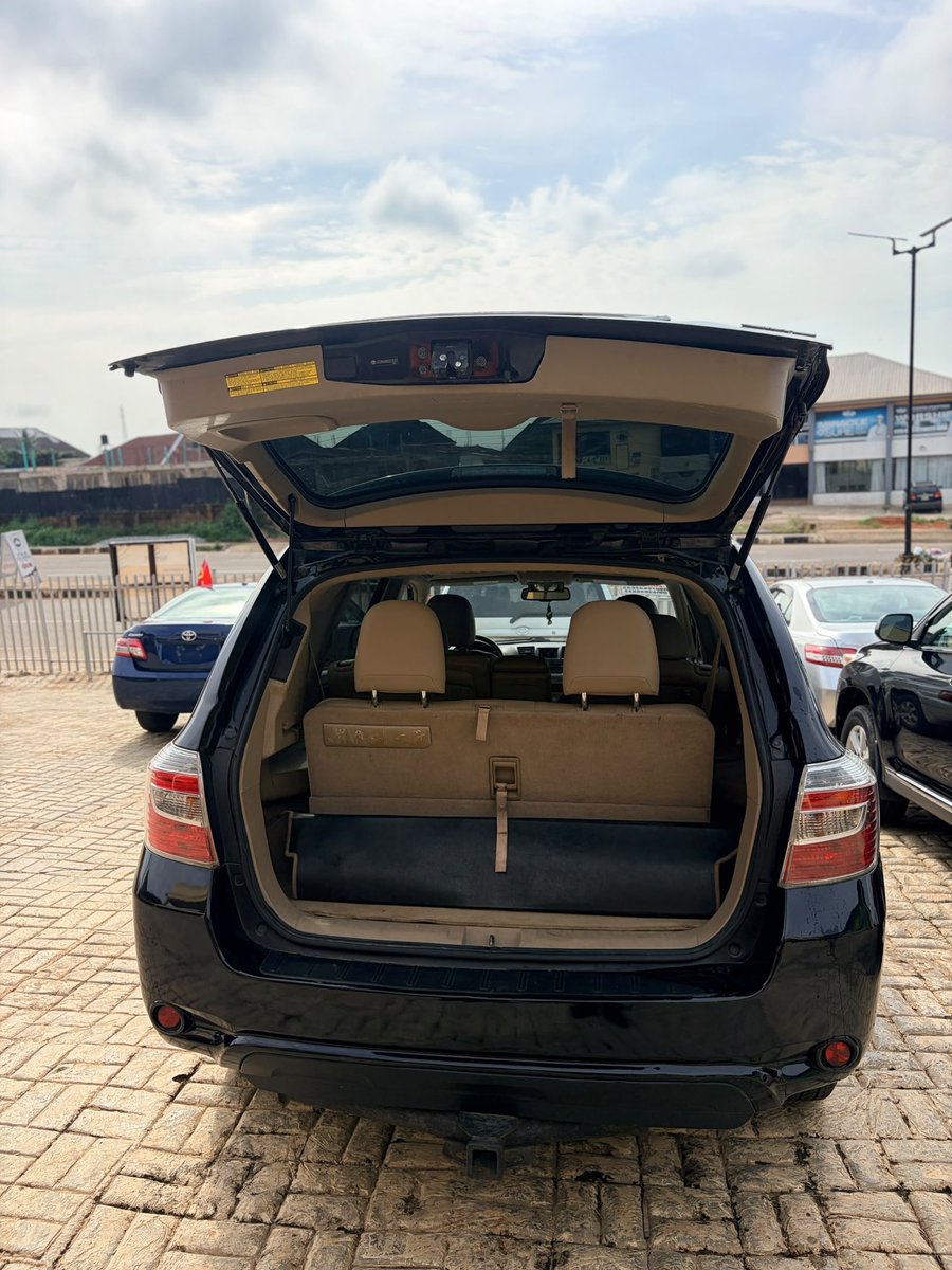 BIGWONDA_'s tweet photo. HYBRID 2008 HIGHLANDER AVAILABLE IN IBADAN (11M) NOTHING TO FIX 
PLEASE REPOST , MY CUSTOMER MIGHT BE ON YOUR TL 🤲🏾 https://t.co/8seFiwZLbe