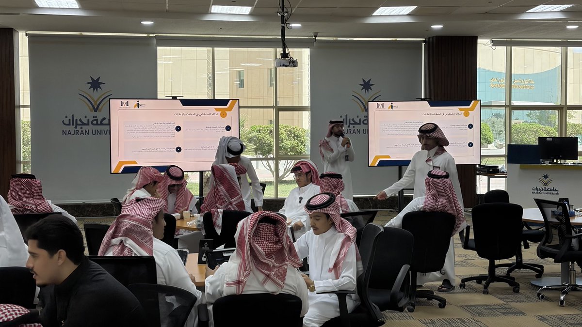 cb_r69's tweet photo. سعدت اليوم بحضور ورشة التسويق بإستخدام الذكاء الاصطناعي 
شاكرين جهود القائمين على الورشه 🙏
@AICLUB_NU 
@_MECNU https://t.co/RV8ckgXxgQ