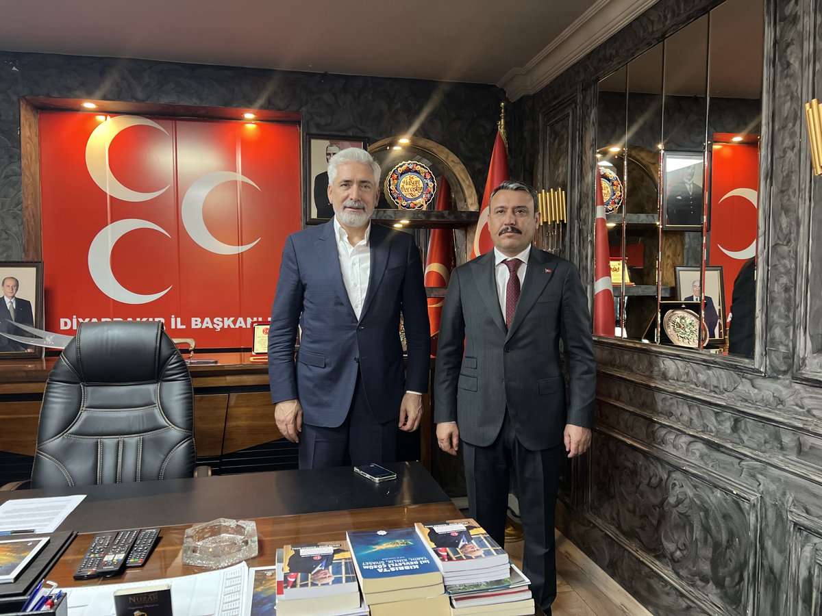 GalipEnsarioglu's tweet photo. Cumhur İttifakı ortağımız Milliyetçi Hareket Partisi Diyarbakır İl Başkanlığı görevine atanan Sayın Hasan Özcoşkun’a hayırlı olsun ziyaretinde bulunduk.

Sayın Başkanı ve kıymetli ekibini tebrik ediyor, yeni görevlerinde Diyarbakır’ımız ve Cumhur İttifakı’mız adına yürütecekleri çalışmalarda kolaylıklar diliyorum.