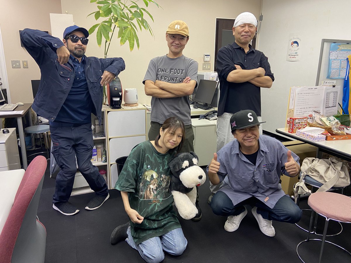 856studio's tweet photo. 音の駅生放送19時から始まるよ。みんな聴いてね。#856studio #ラジオ #川口市 #音の駅 #西川口 https://t.co/wDPWoPynxJ