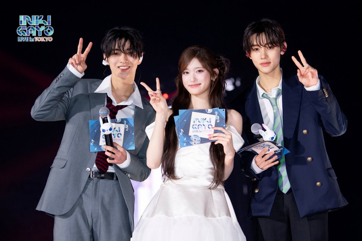 eomcoertis's tweet photo. Mc trio!!! 

Keonho, Seonghyeon and Leeseo from IVE at Inkigayo Live In Tokyo! 

#CORTIS #코르티스 https://t.co/jJ7oTVQzzt