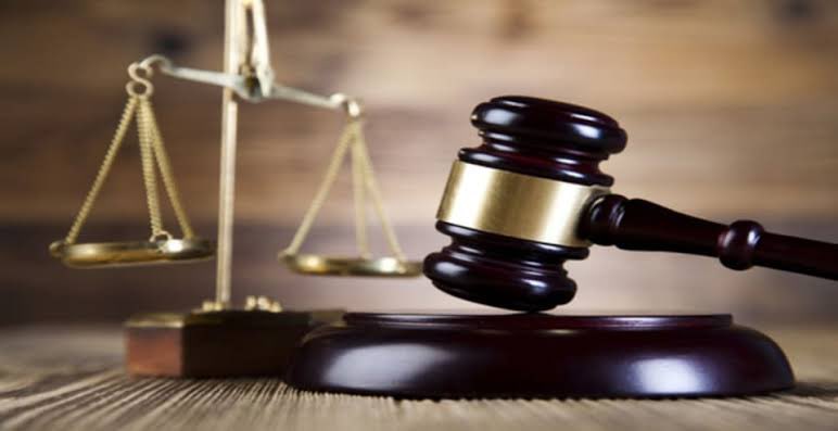 instablog9ja's tweet photo. Court Awards N20 Billion Compensation Over 2005 Military K+llings, Invasion of Bayelsa Community https://t.co/Ml2oMxThTE