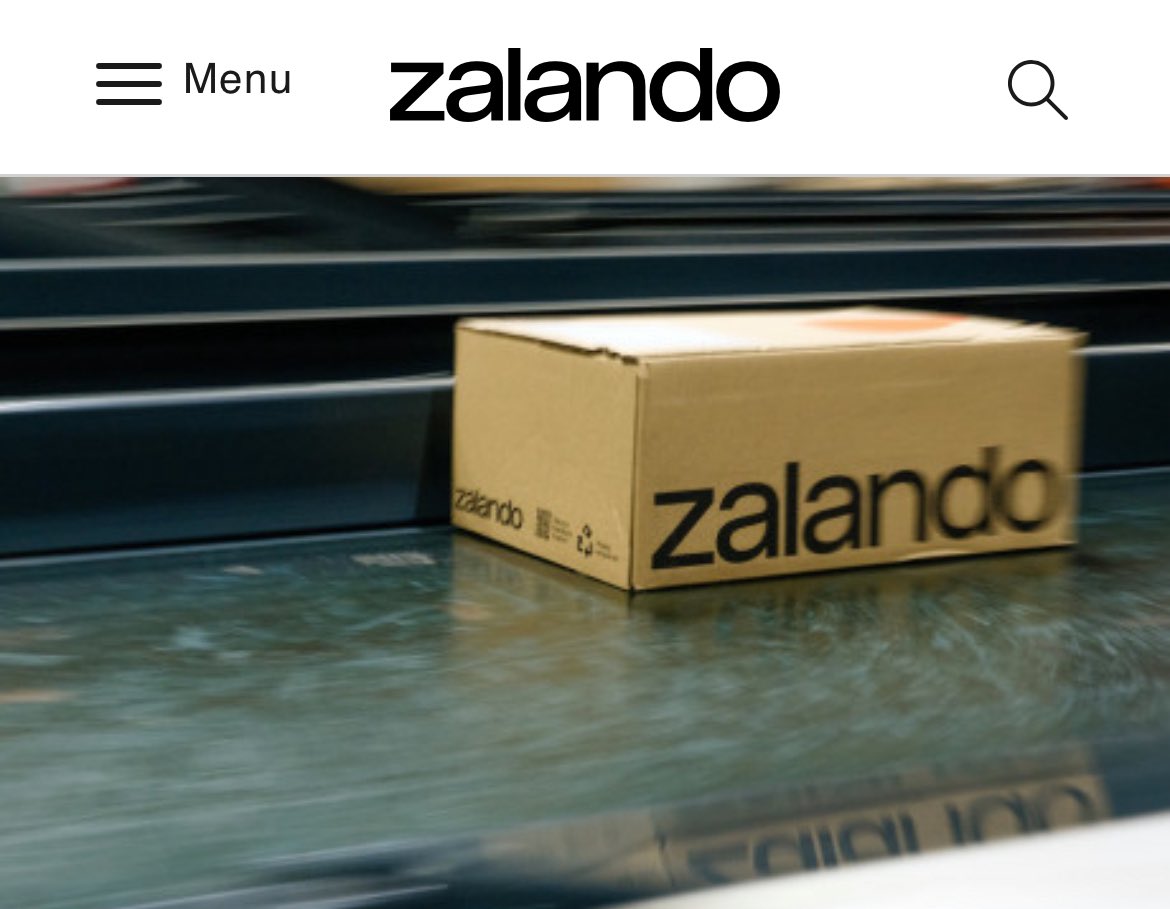 frei_geist_'s tweet photo. Heute endet der Betrieb im #Zalando-Logistikzentrum Erfurt. Rund 2.100 Menschen verlieren ihre Arbeit, darunter etwa 1.800 unbefristet Beschäftigte. Eine Transfergesellschaft kam nicht zustande. 

#SchreieVorGlück https://t.co/l76vzqUeMz