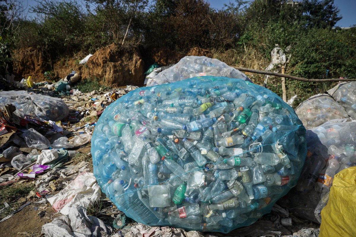 Atesh2545's tweet photo. Did you know waste can create jobs? 💚 In Kisumu, M-Taka helps youth and women turn recyclable materials into income while keeping the city cleaner. ♻️

@EuInKenya @PACJA1 @CSUDPKenya #MajiNaTakaKE https://t.co/WiFXou3pS1