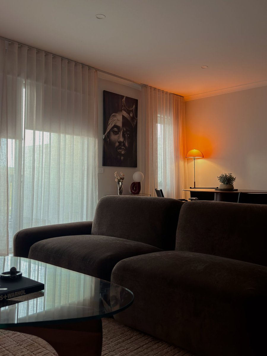 kaxmarll's tweet photo. Bro-bro never stop investing in your space ◻️ https://t.co/tgIsv6f8ZQ