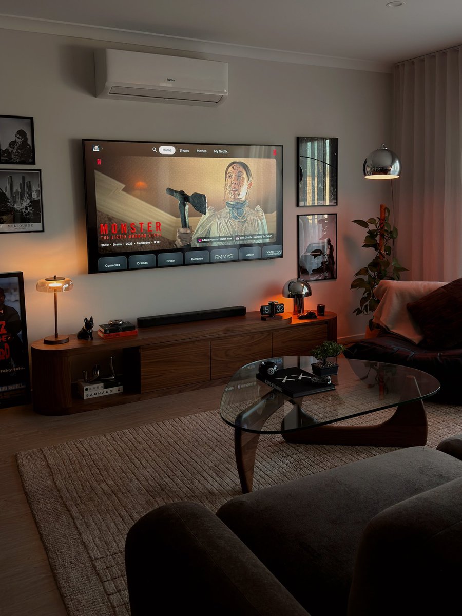 kaxmarll's tweet photo. Bro-bro never stop investing in your space ◻️ https://t.co/tgIsv6f8ZQ