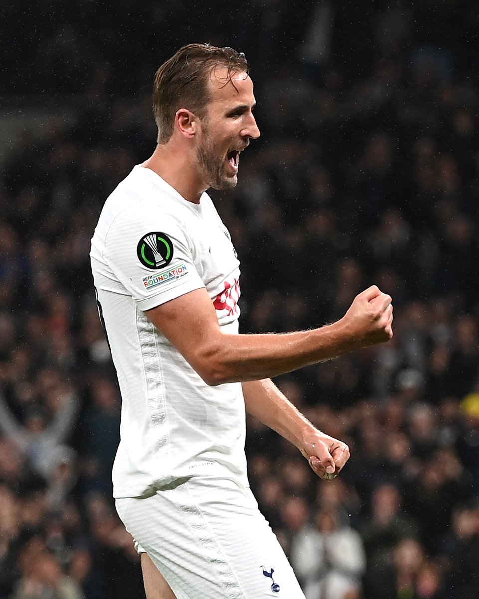 Conf_League's tweet photo. Harry Kane, 2021/22 ✊

#UECL https://t.co/36qI7JhJU7