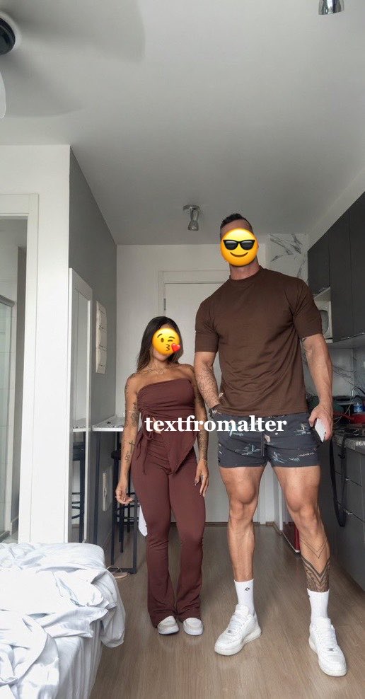 textfromalter's tweet photo. ‼️MAU NANYA DONGG‼️

Kalian para F kalo dapat cowo segede ini, mau atau ga? 

Terus buat cowo, kalo cewenya mungil gini suka ga?

Tinggalkan alasan kenapa mau atau kenapa ga mau di reply ya 😉

altr https://t.co/O3YwPTfn9m