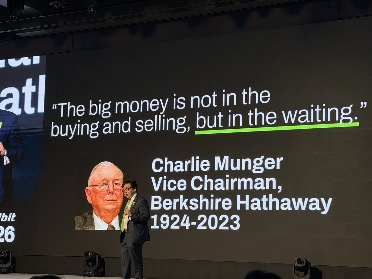 randgroup's tweet photo. My man @fundstrat dropping some facts today at #KBW 👌🏻 https://t.co/Ts7VIPTVXw