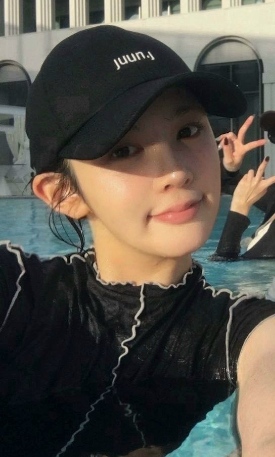 H2uana's tweet photo. 생얼 너무 사기라서 눈물밖에 안나옴..🥲 https://t.co/mdZcffbVDt