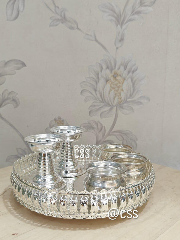 kanika_jain83's tweet photo. German Silver 6-Piece Pooja Set

🎁Up to 50% OFF 
 
Worldwide Express Delivery🌎

Comment "PP" for price. DM to book - only 5 sets left.

🛒ORDER / BULK INQUIRIES
🌐https://t.co/gWkWOMtDUJ

📲WhatsApp:https://t.co/guxEFVgYmM

#germansilverpoojaset #poojathaliset #poojaessentials https://t.co/YRYH8JoSVq