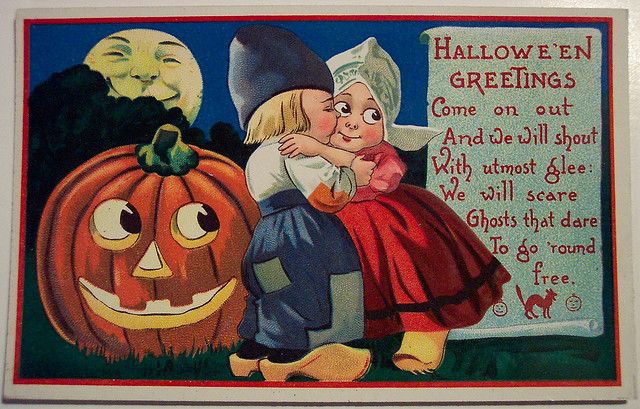 weird_christmas's tweet photo. Ah, Halloween. The time for great Dutch child lust. https://t.co/WHHUVifBAG