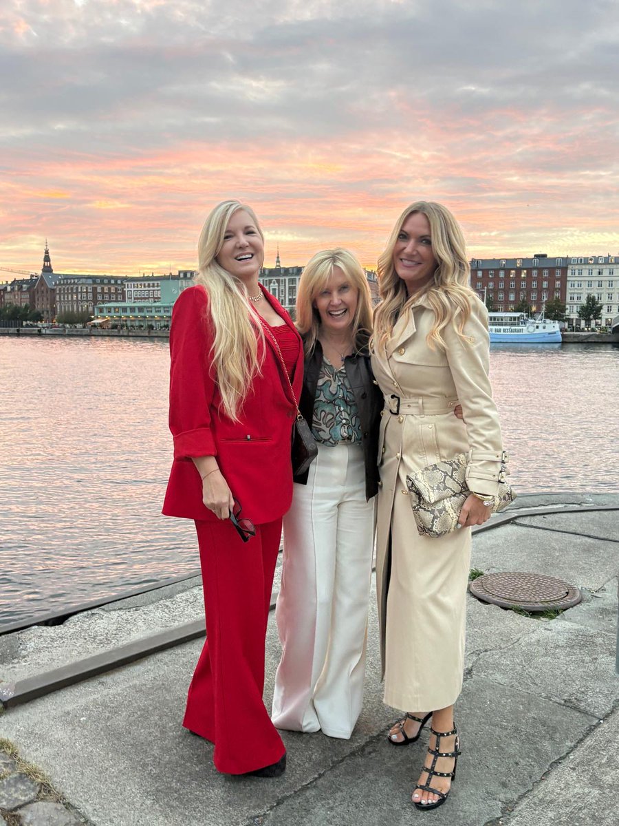 JetMidwest's tweet photo. Aviation is built on relationships. And sometimes, you get to see those relationships deepen over time.

After some long days at ISTAT in Copenhagen, this was simply a chance to enjoy the city and the company. 

Business may bring people together. The relationships are what last. https://t.co/84ThddnAL5