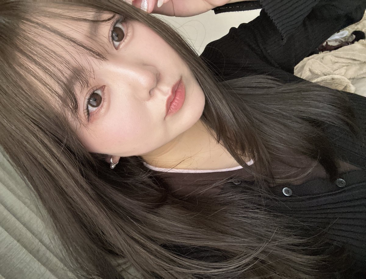 punitan0624_m's tweet photo. NEW HAIR🤎
ココアグレージュにしてきた☕️
秋っぽくてかわいい〜🍂🍁♡ https://t.co/NdTjqwL8He