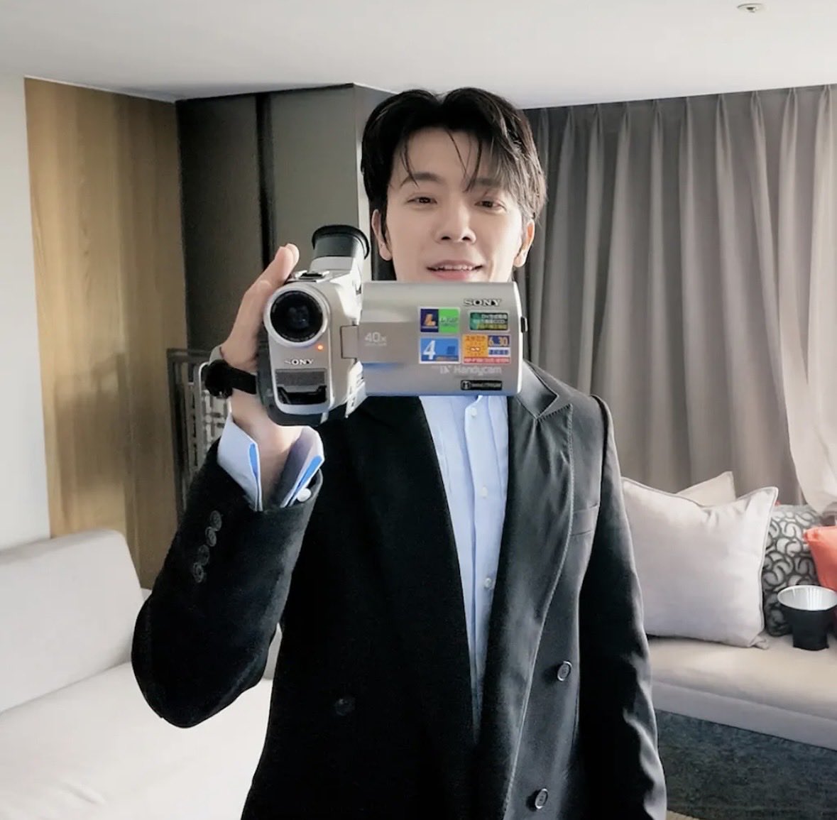 ShaleHaeHae's tweet photo. #DONGHAE #동해 YouTube Update

🐯: Hello, this is Donghae :)

It was so nice to meet you all over the two days this weekend. ^^

This week will be the regularly scheduled break, hehe.

Let’s wrap up September well, and I’ll see you all next week through a video!! https://t.co/dAylH9ltJZ
